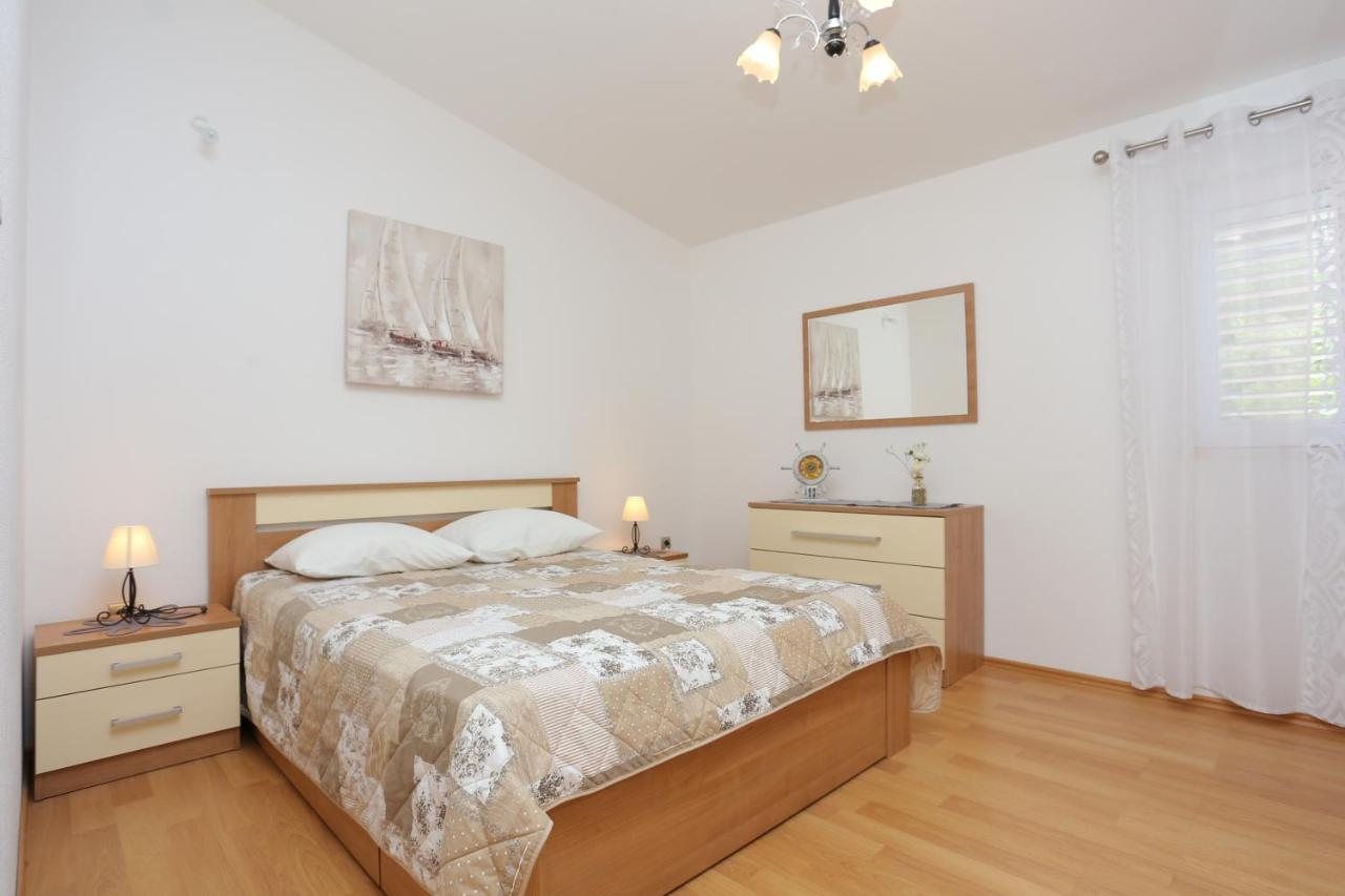 With A Parking Space Nemira, Omis - 4652 Apartman *